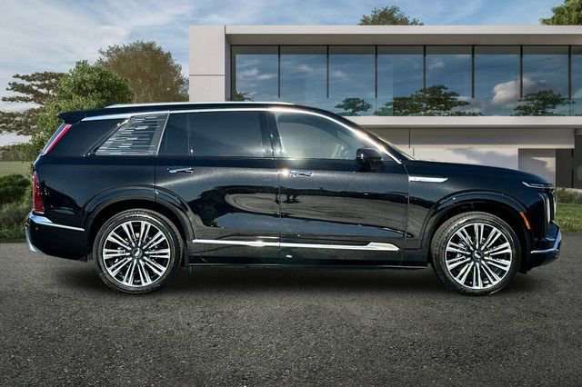 New 2026 Cadillac Vistiq Premium Luxury w/ LPO, Floor Liner Package image 3