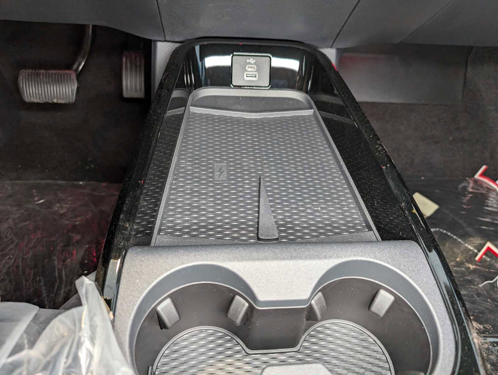 New 2025 Ford Mustang Mach-E GT w/ Bronze Appearance Package image 23