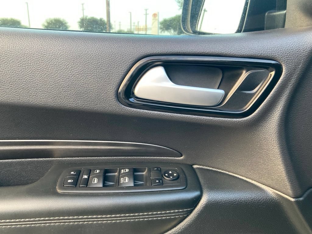 Used 2023 Dodge Durango SXT RWD image 14