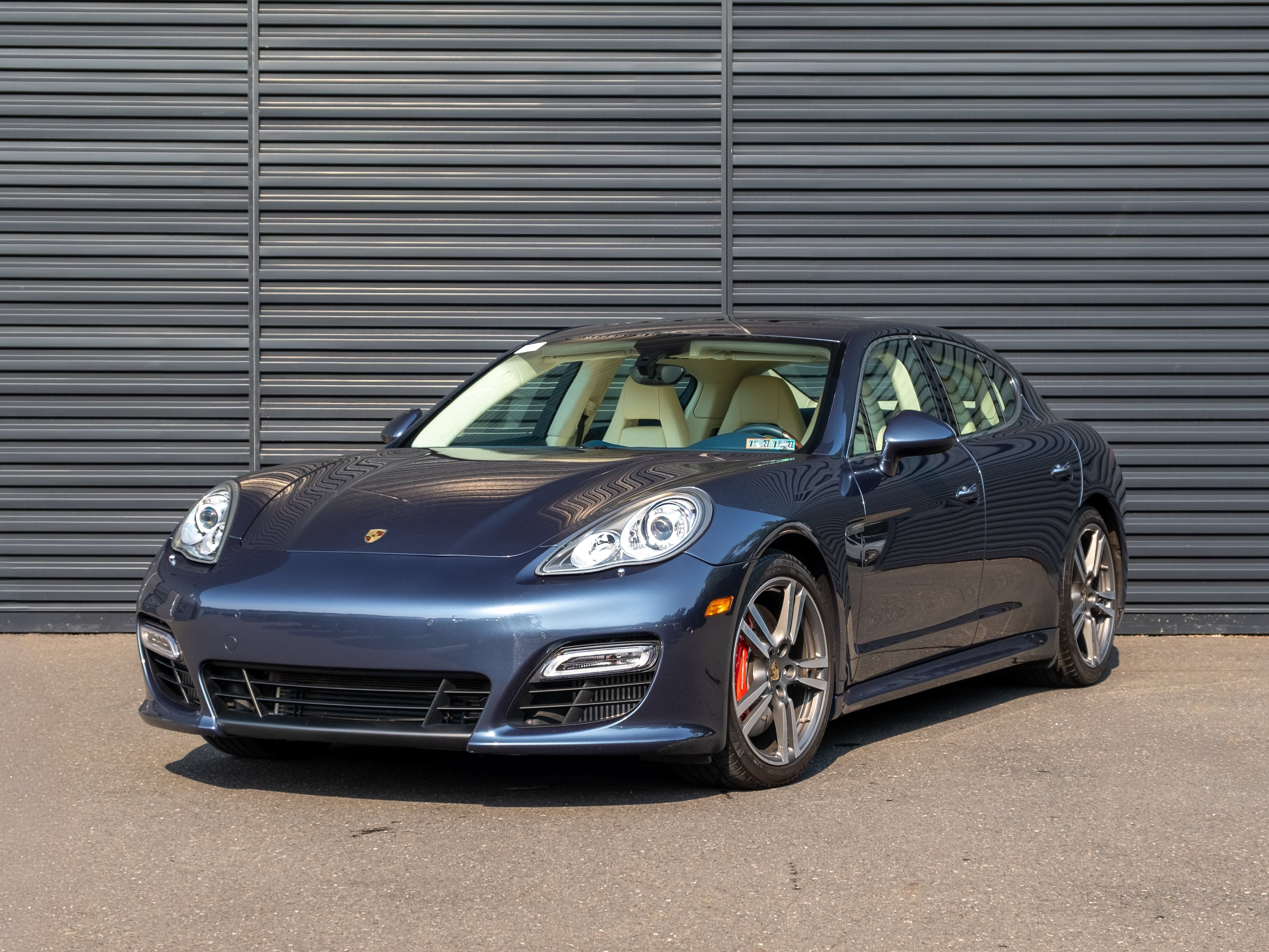 Used 2011 Porsche Panamera Turbo AWD/4WD image 1