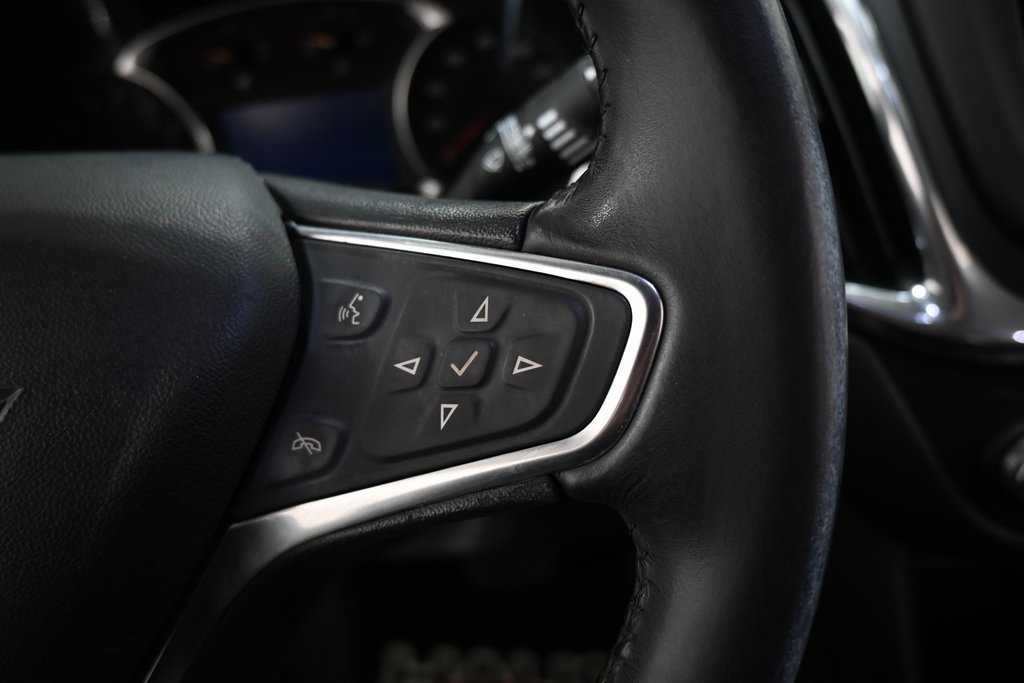 Used 2019 Chevrolet Equinox LT w/ Driver Convenience Package image 31