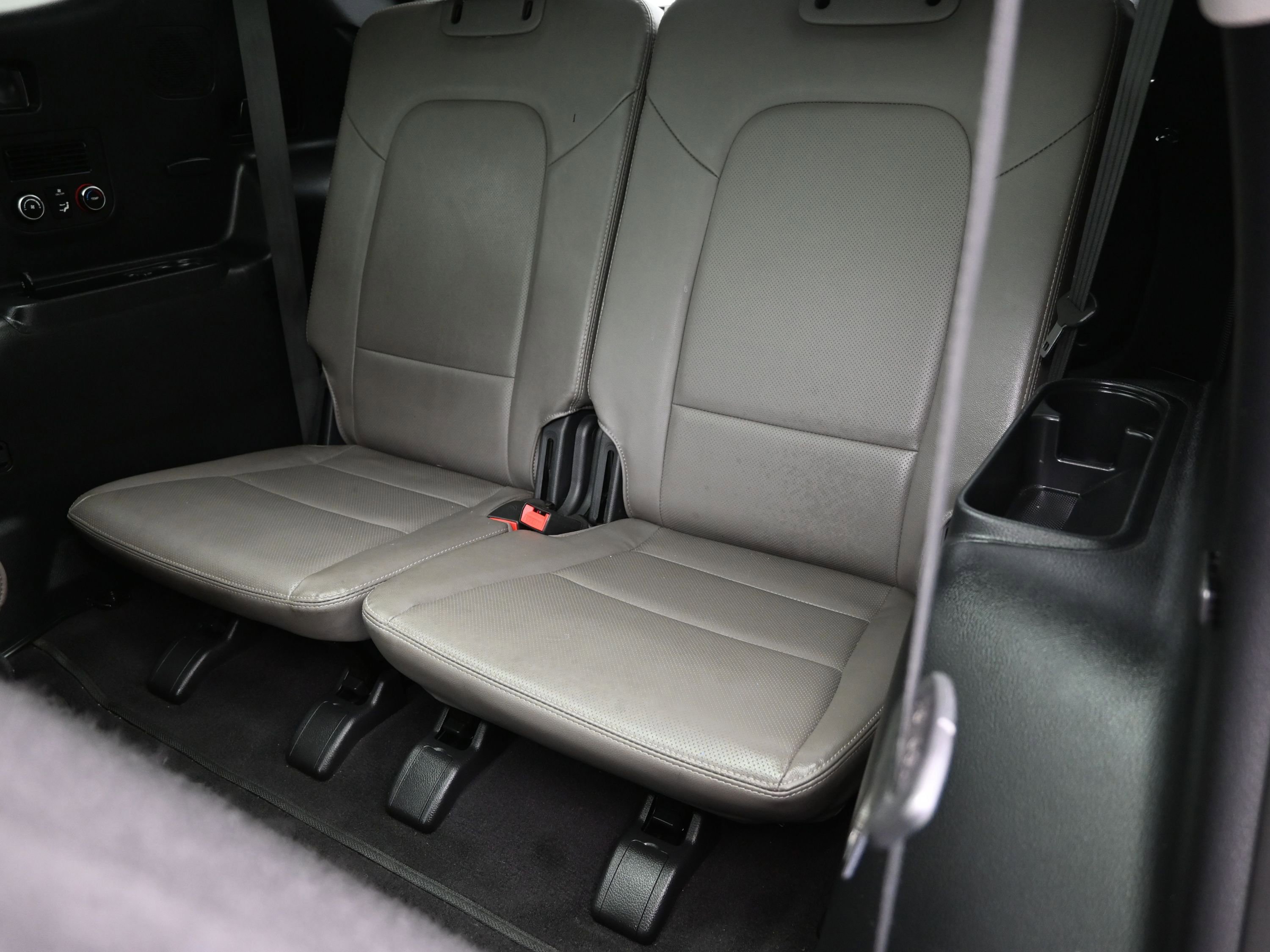 Used 2017 Hyundai Santa Fe Limited image 43