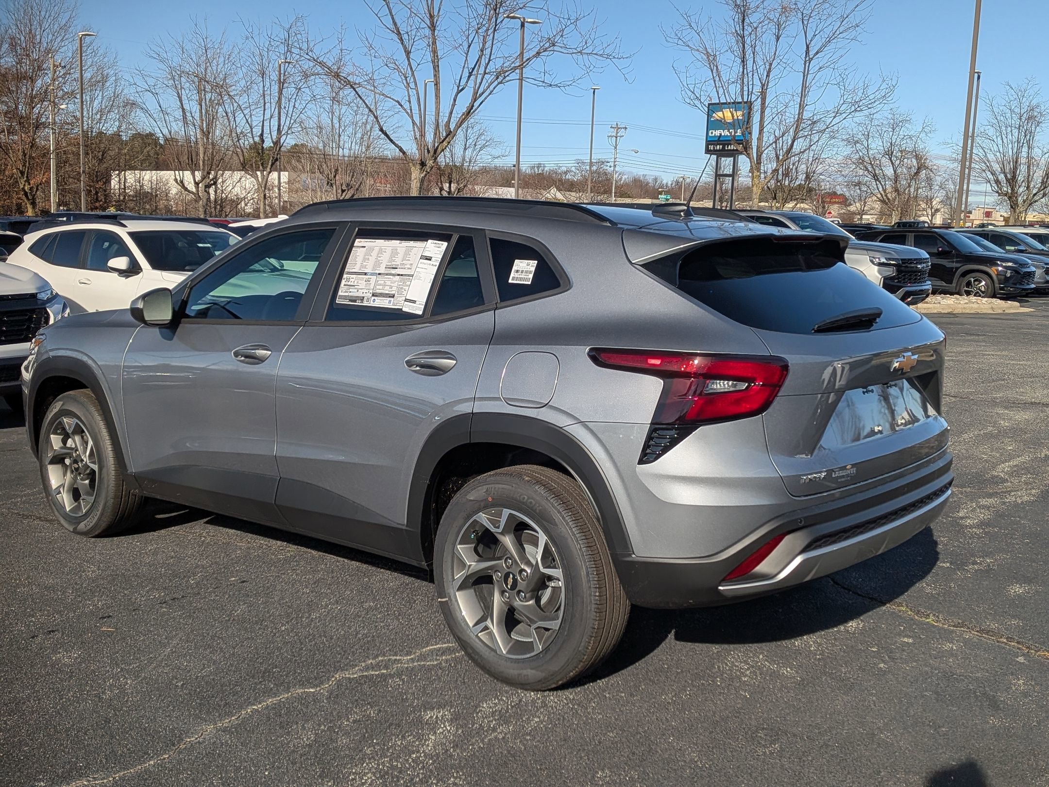 New 2026 Chevrolet Trax LT w/ Driver Confidence Package image 6