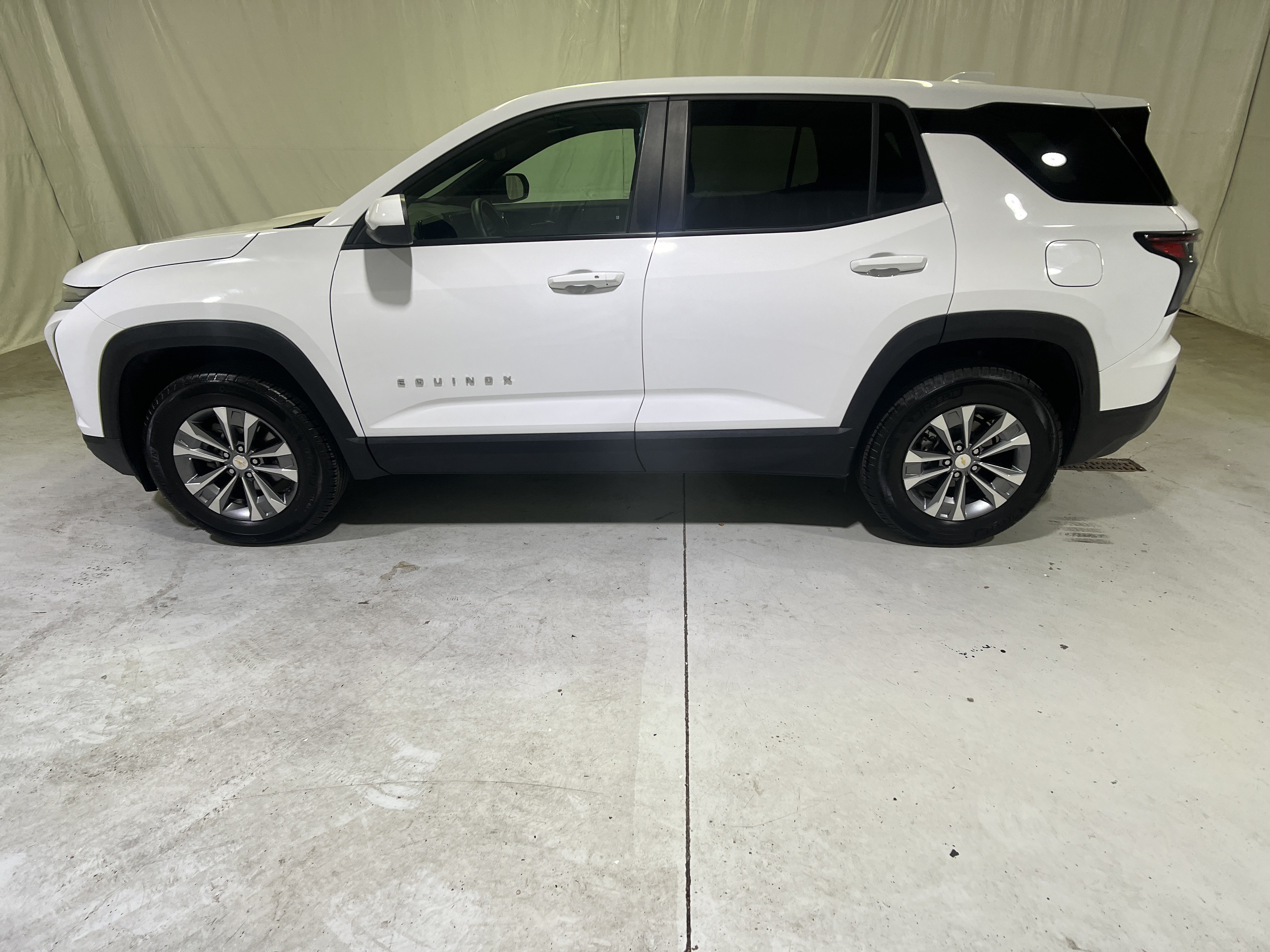 Certified 2026 Chevrolet Equinox LT w/ Convenience Package II AWD/4WD image 7
