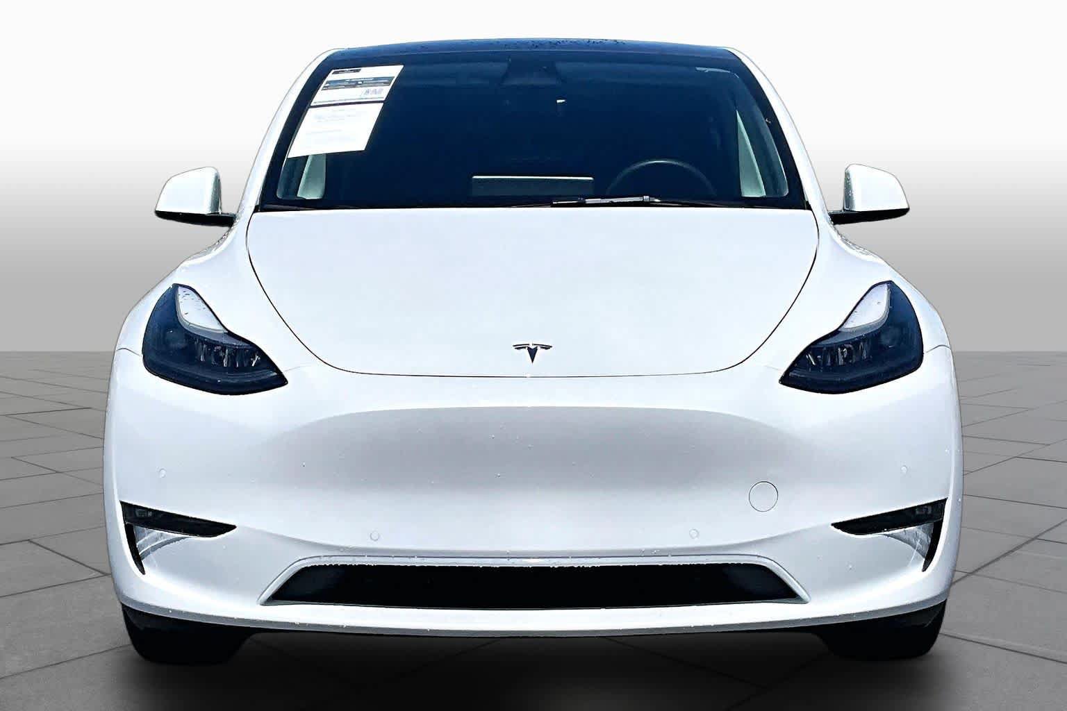 Used 2022 Tesla Model Y Long Range AWD/4WD image 4