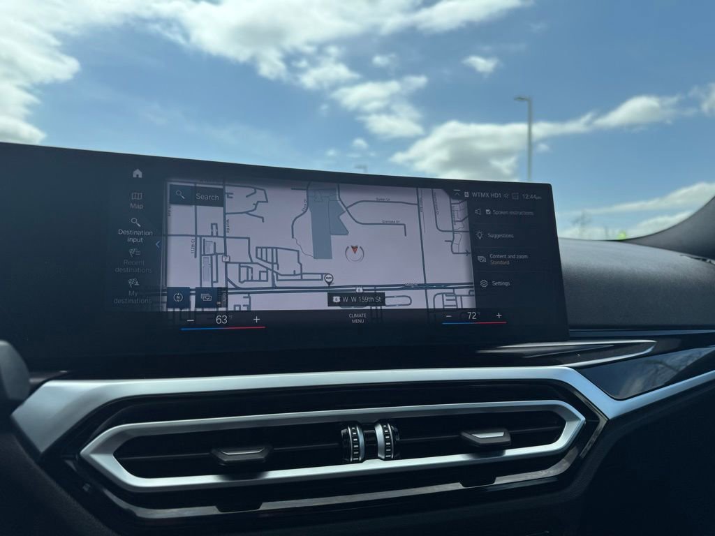 Used 2023 BMW 330i Sedan w/ Driving Assistance Package image 8