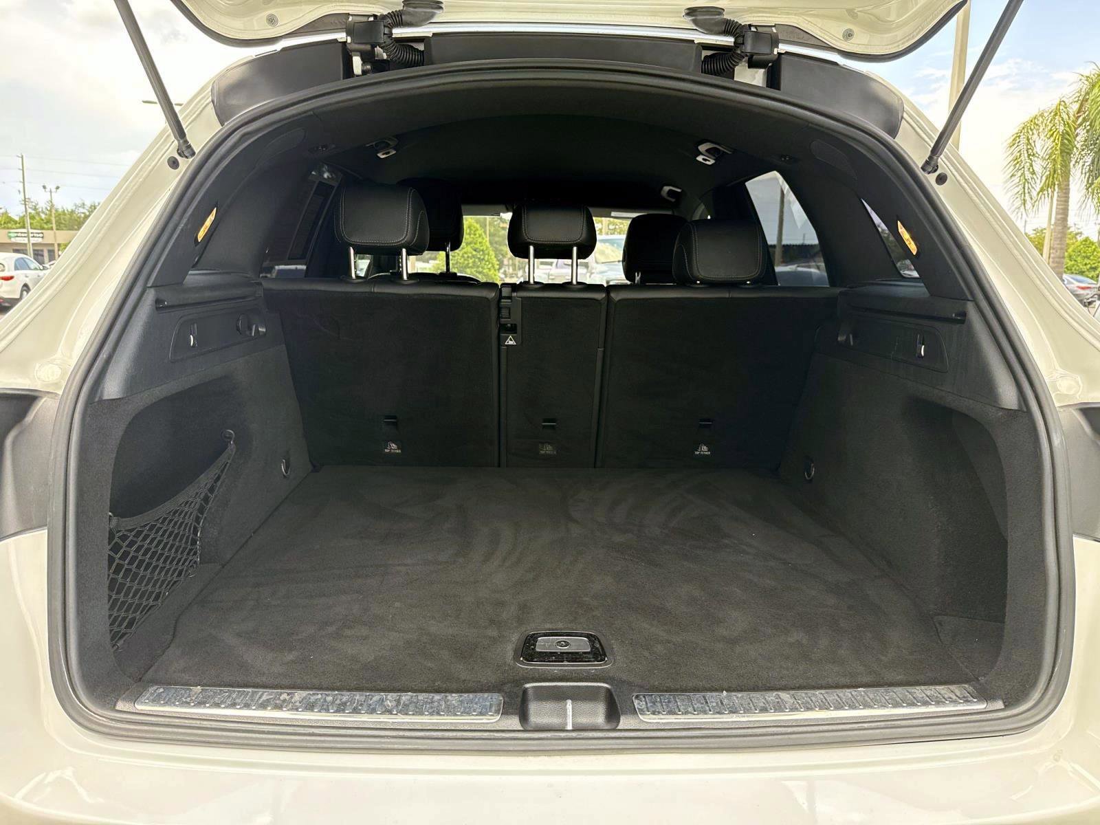 Certified 2021 Mercedes-Benz GLC 300 image 10