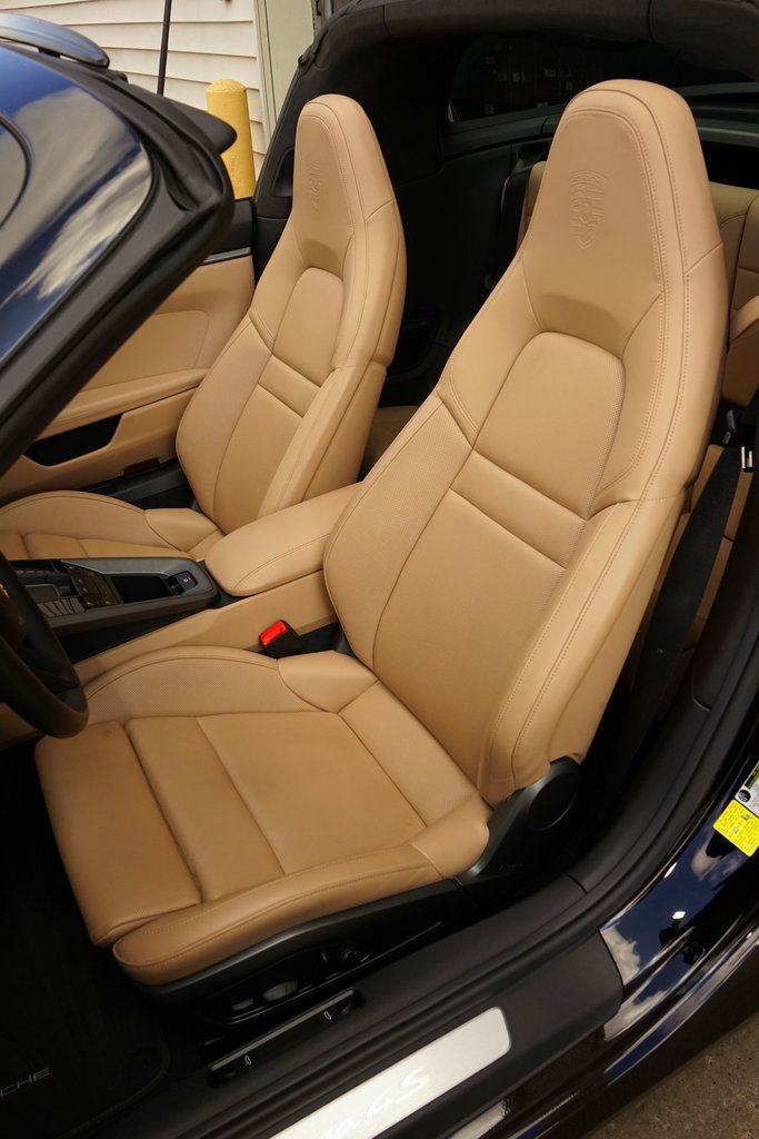 Used 2023 Porsche 911 Targa 4S image 9