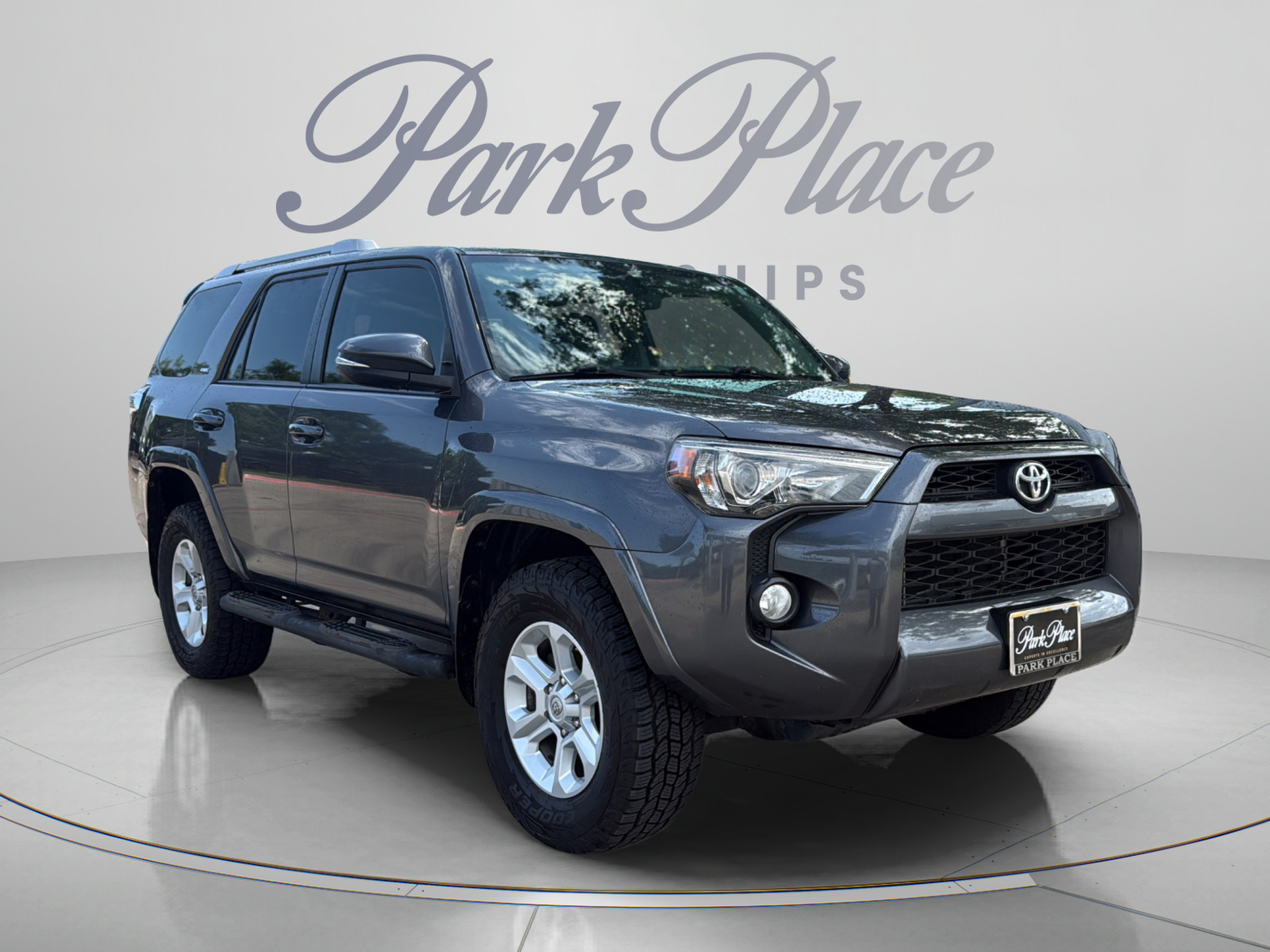 Used 2018 Toyota 4Runner SR5 Premium AWD/4WD image 7