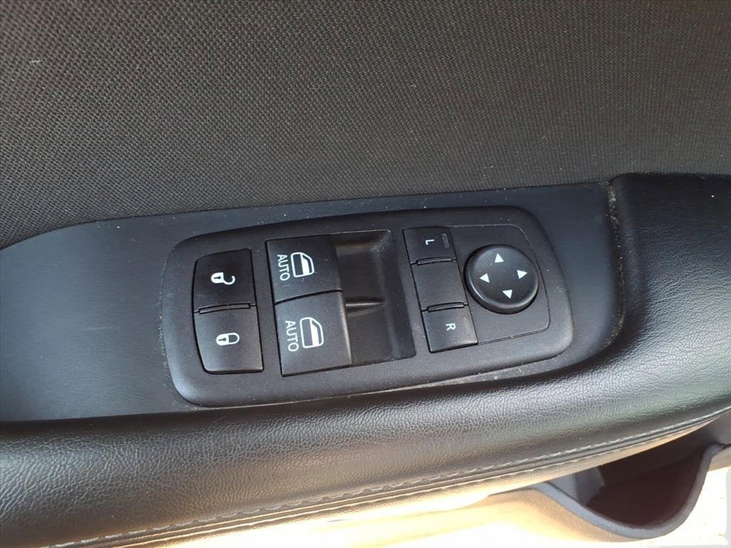 Used 2023 Dodge Challenger GT image 11