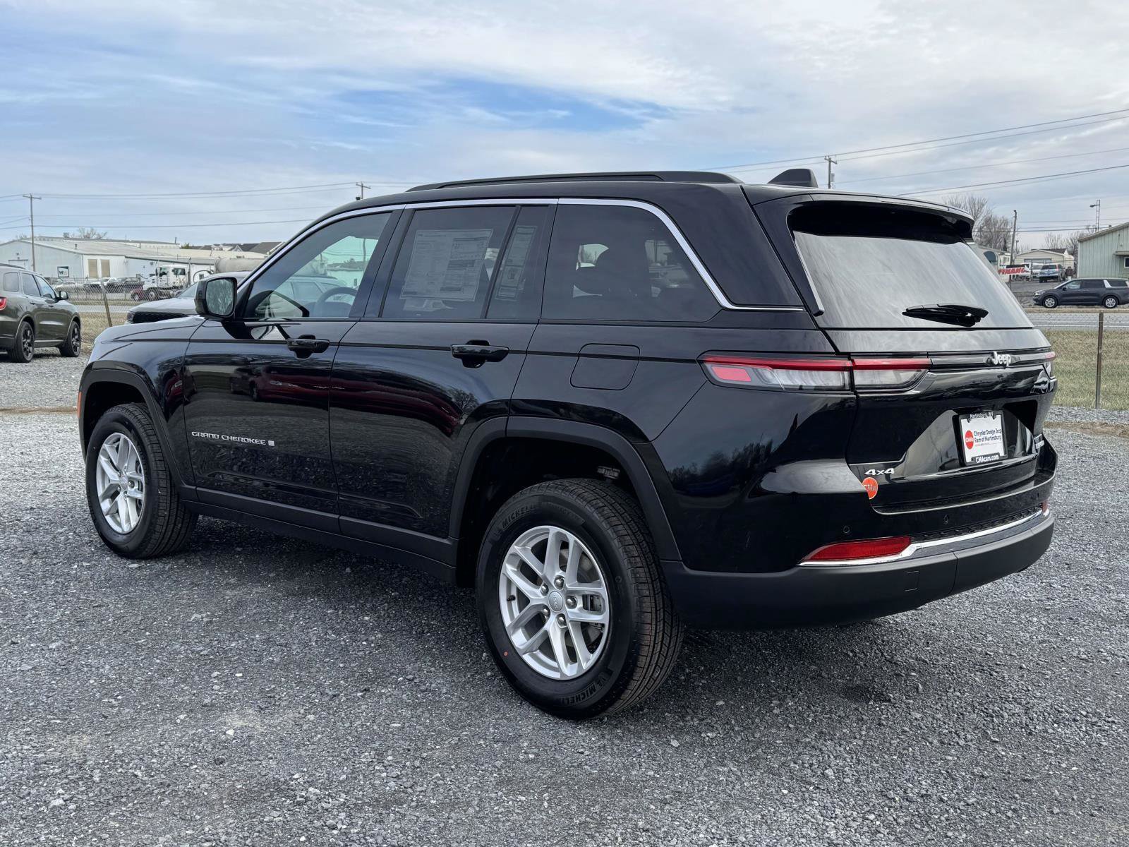 New 2026 Jeep Grand Cherokee Laredo X AWD/4WD image 22