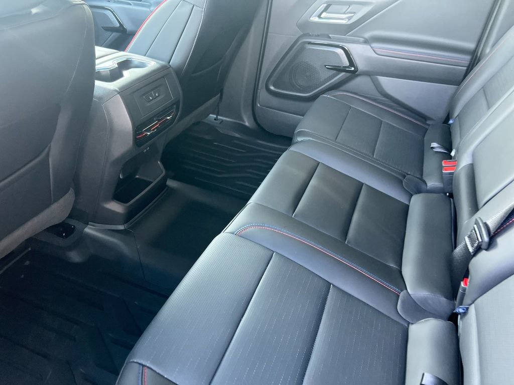 Used 2025 Chevrolet Silverado EV RST AWD/4WD image 11