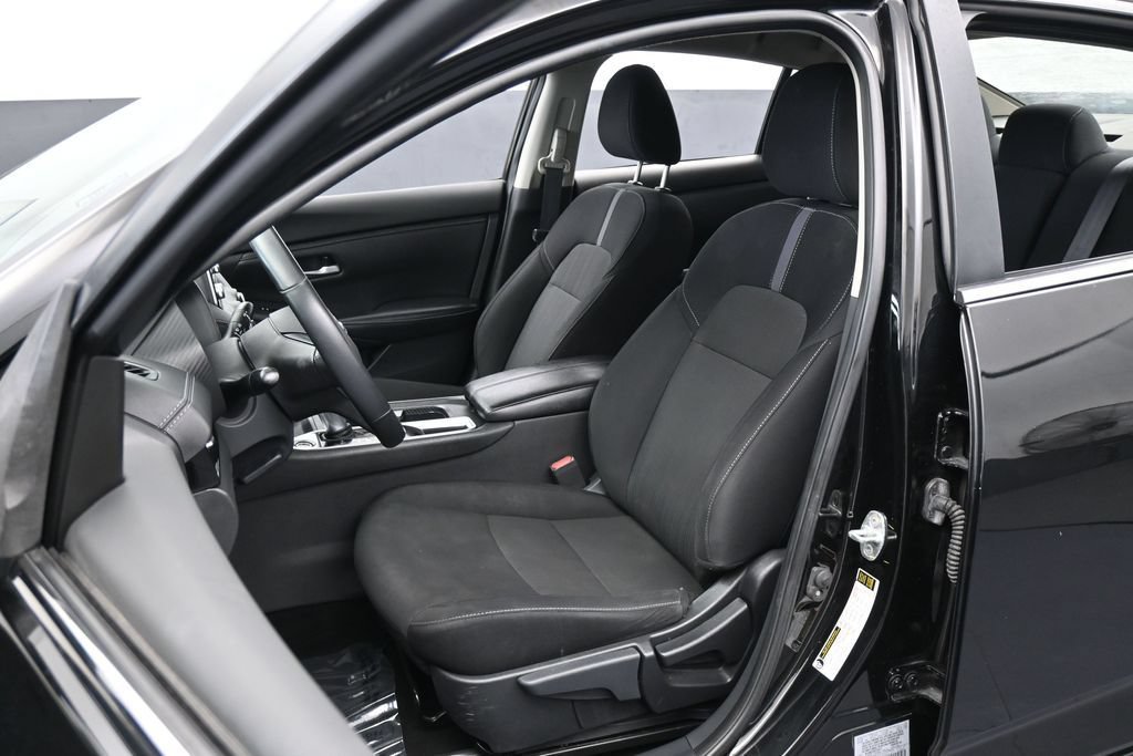 Used 2022 Nissan Sentra SV FWD image 10