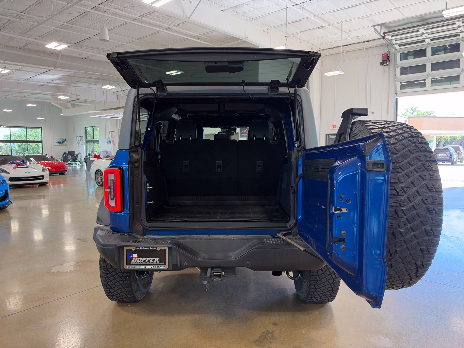 Used 2021 Ford Bronco First Edition AWD/4WD image 36