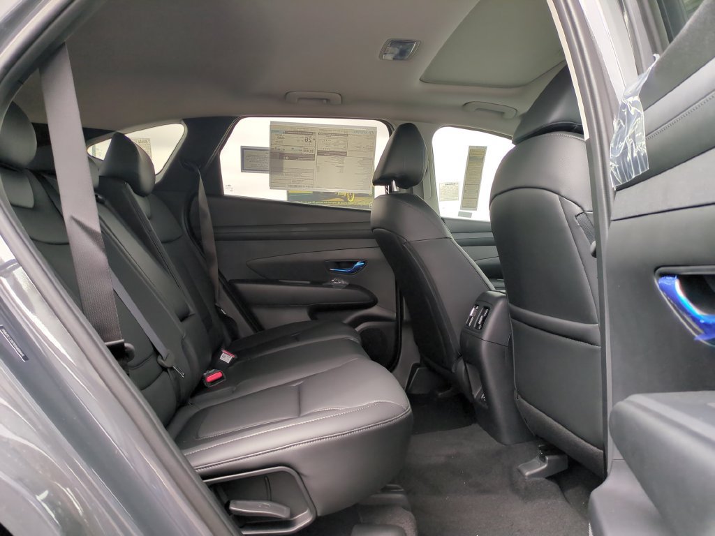 Used 2025 Hyundai Tucson SEL AWD/4WD image 10