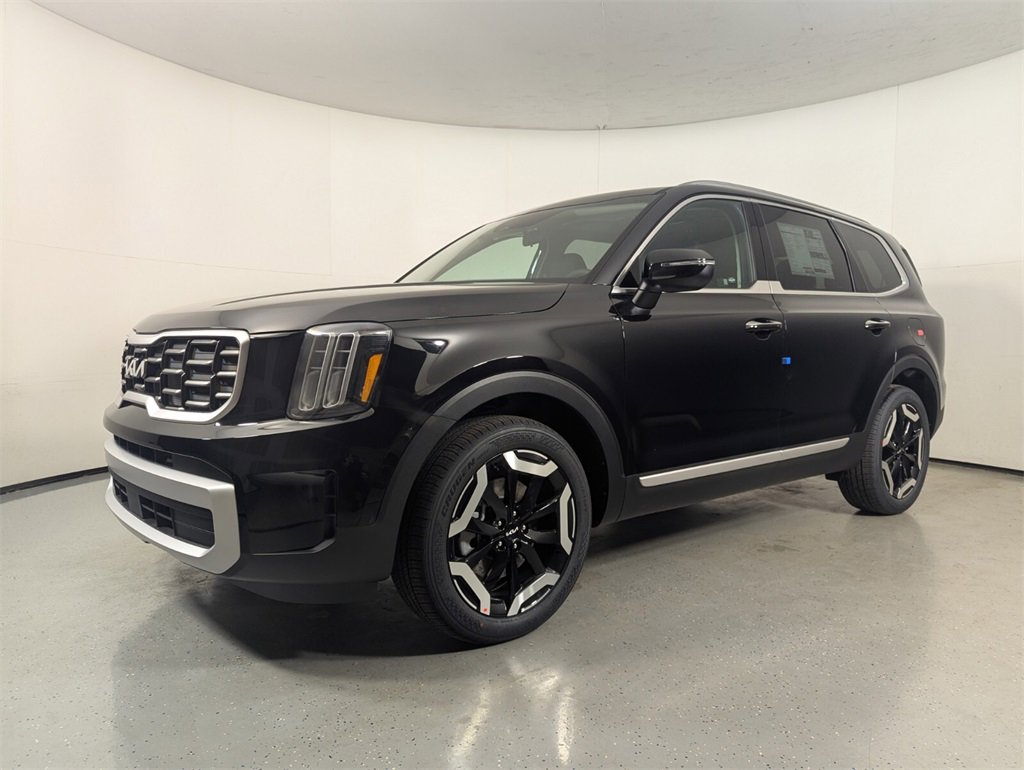 New 2025 Kia Telluride S image 3