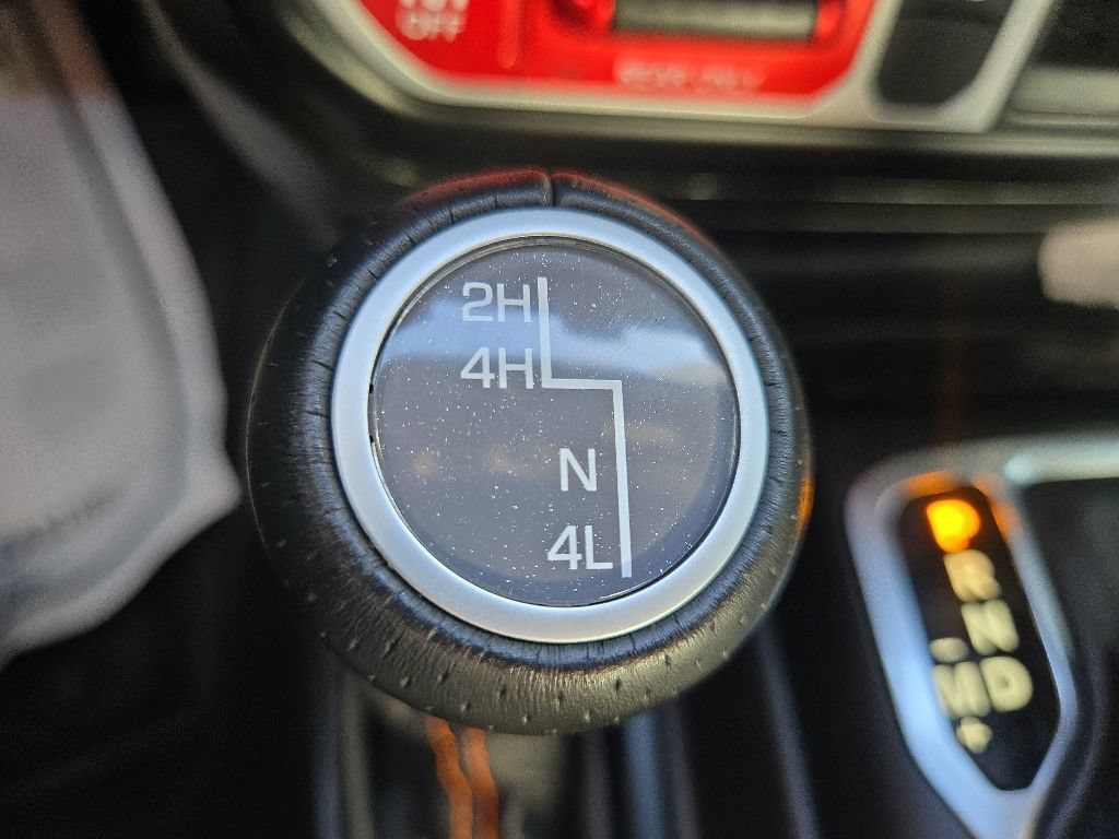 Used 2023 Jeep Gladiator Mojave w/ Cold Weather Group AWD/4WD image 71