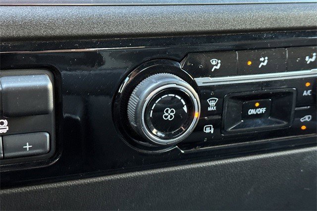 Certified 2024 Chevrolet Silverado 2500 LT image 29