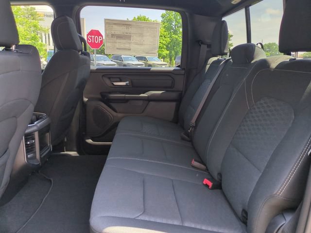 New 2026 RAM 1500 Express AWD/4WD image 14