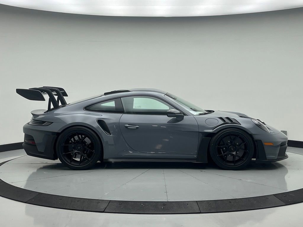 Used 2025 Porsche 911 GT3 RS image 8