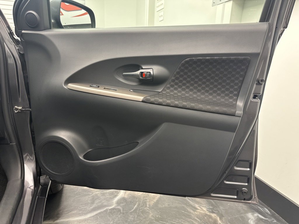 Used 2011 Scion xD Release Series 3.0 image 10