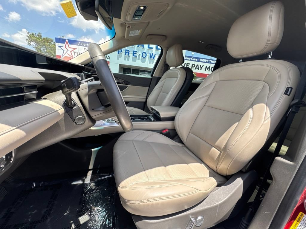 Certified 2024 Lincoln Nautilus Premier AWD/4WD image 14
