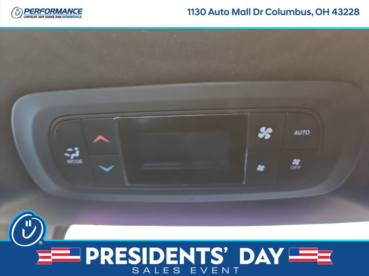 New 2026 Chrysler Pacifica Select w/ S Appearance Package image 17