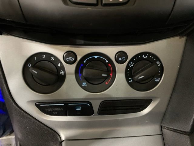 Used 2012 Ford Focus SE FWD image 31