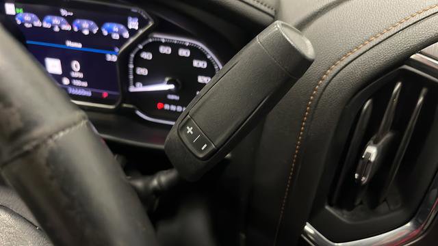 Used 2020 GMC Sierra 2500 AT4 w/ AT4 Premium Package AWD/4WD image 19