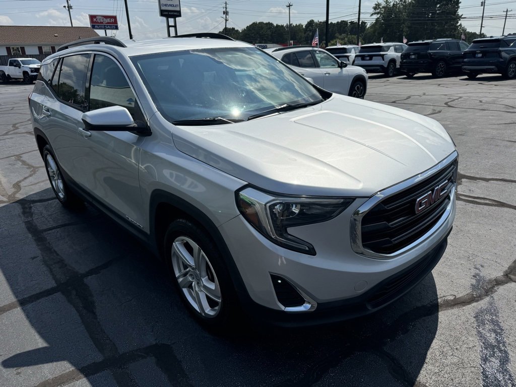 Used 2018 GMC Terrain SLE w/ Driver Convenience Package image 12