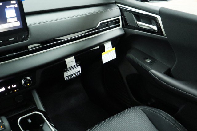 New 2026 Mitsubishi Outlander ES FWD image 22