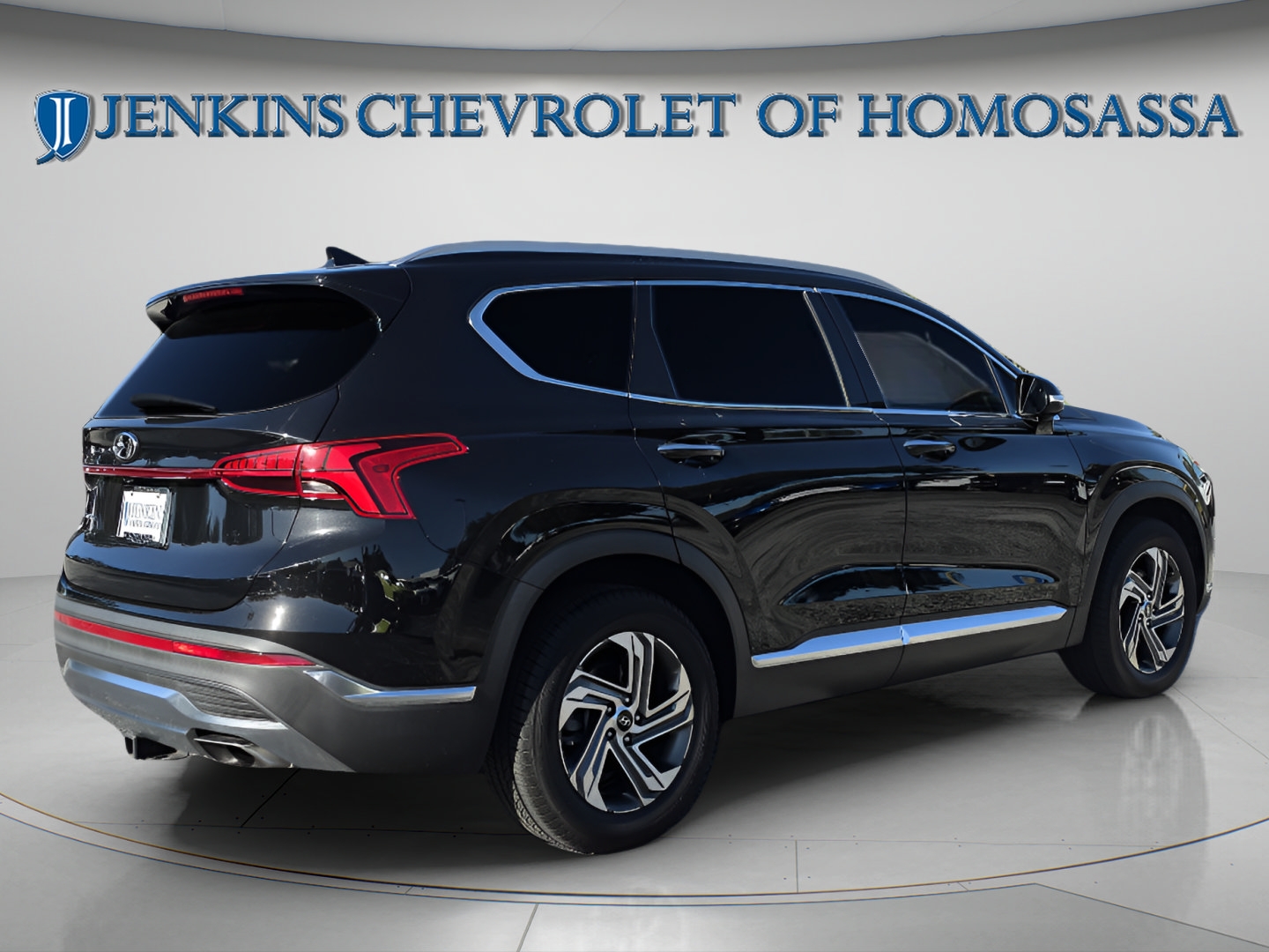 Used 2021 Hyundai Santa Fe SEL w/ Convenience Package FWD image 4