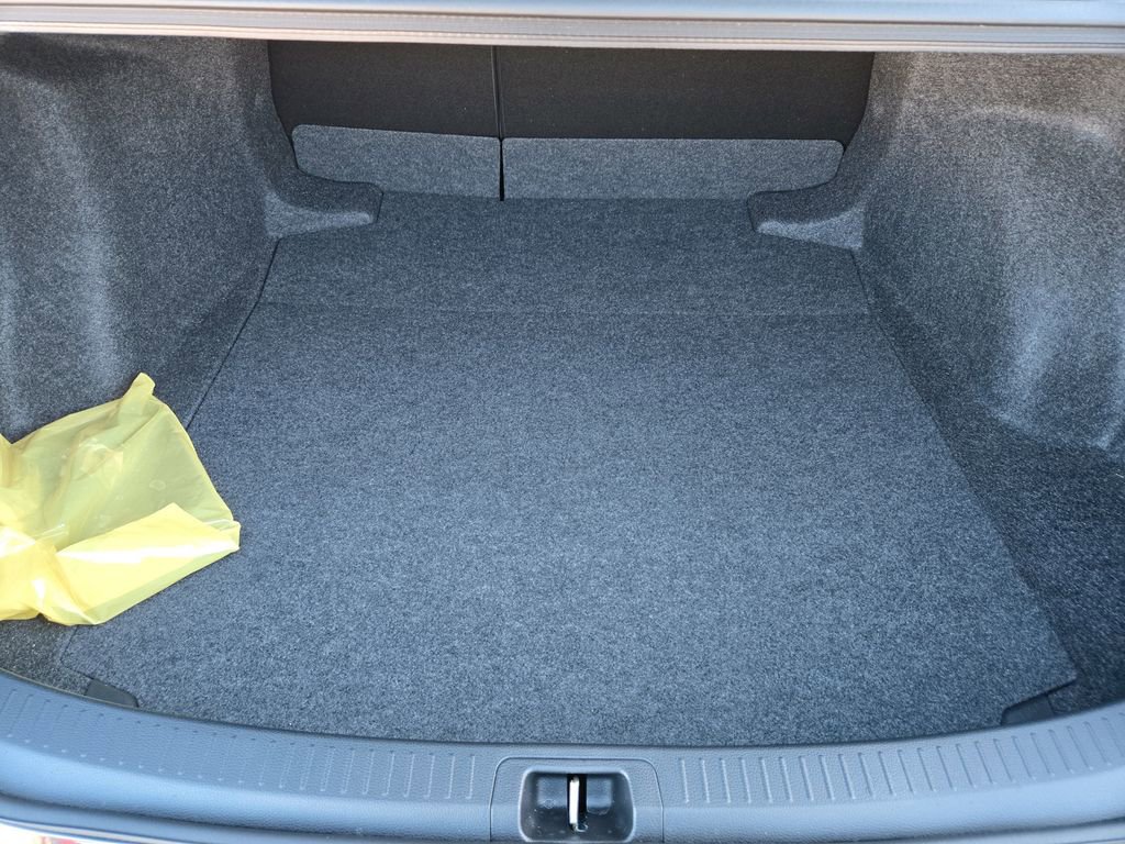 Certified 2025 Toyota Corolla SE image 30