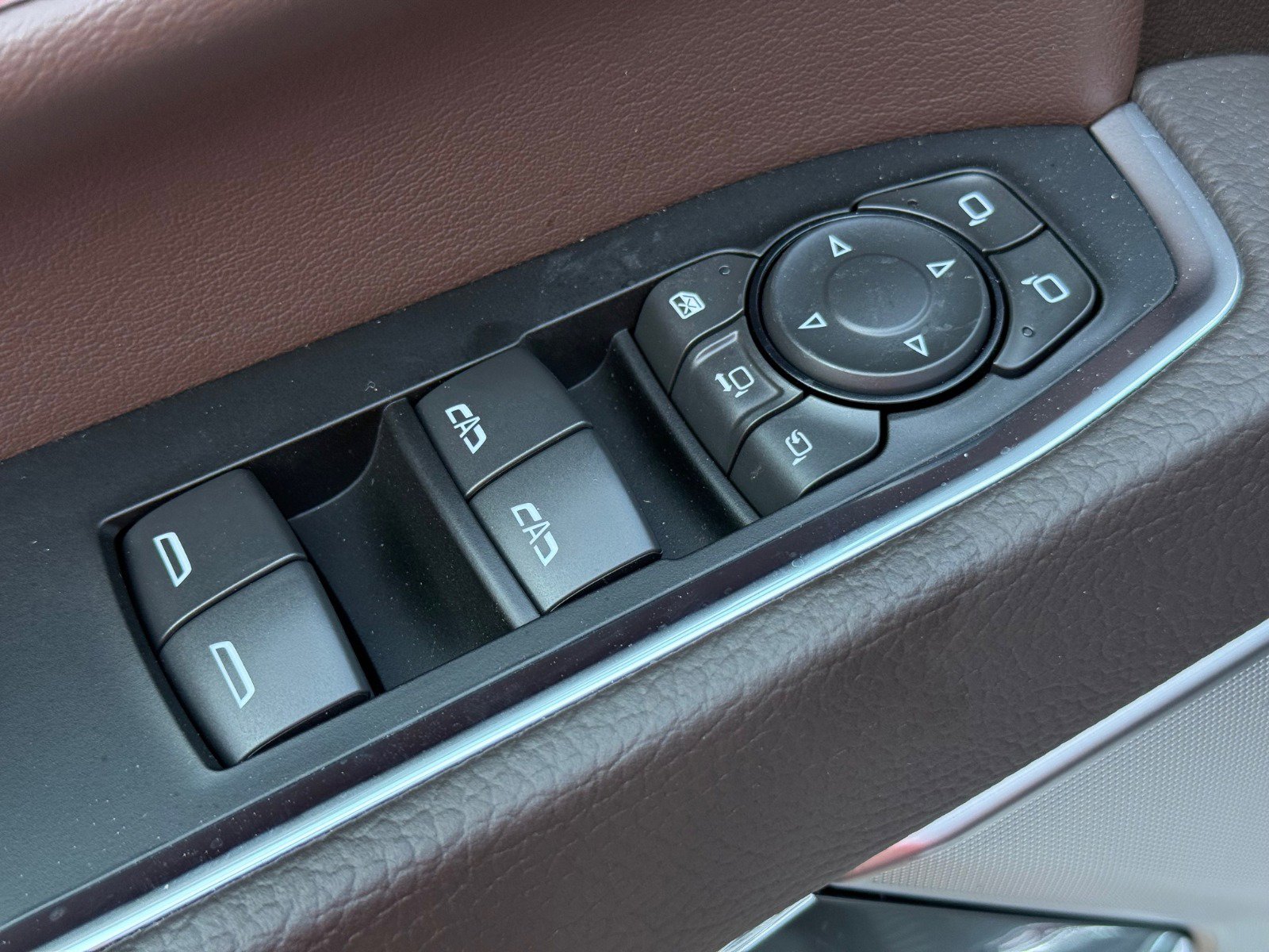 New 2025 GMC Sierra 2500 Denali w/ Denali Reserve Package image 13