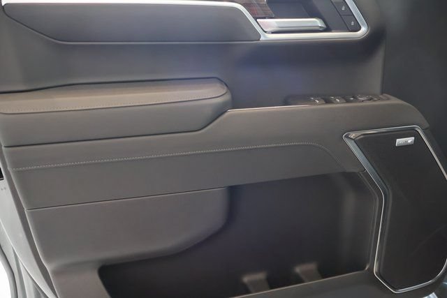 New 2026 Chevrolet Silverado 1500 RST AWD/4WD image 10