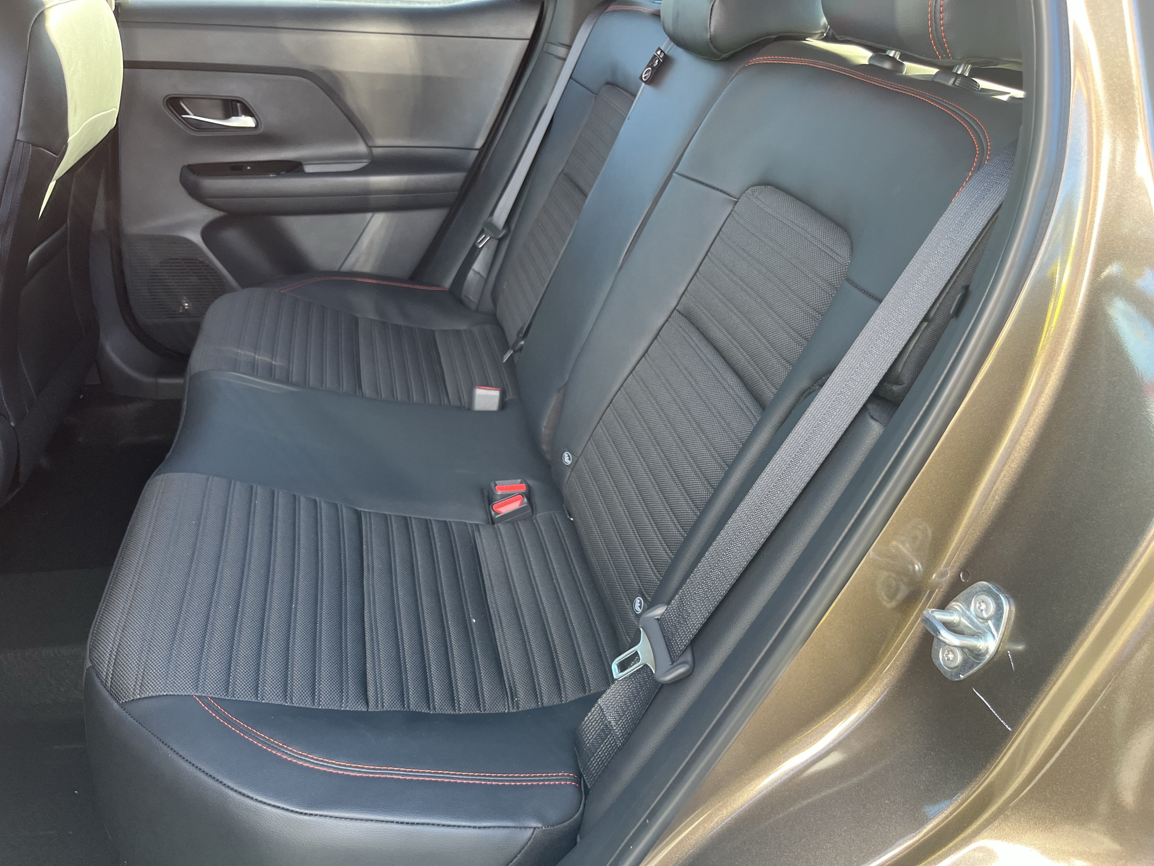 New 2027 Nissan Kicks SV w/ Rock Creek Edition AWD/4WD image 15