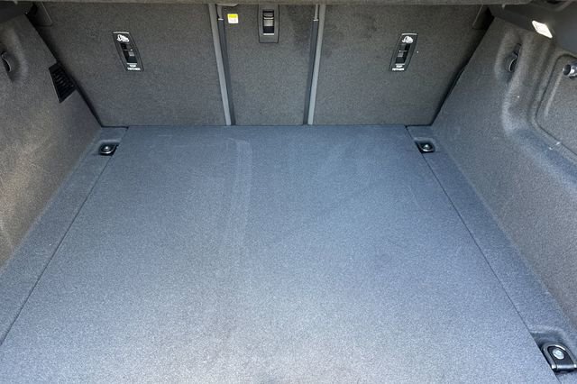 New 2026 Jaguar F-PACE R-Dynamic S AWD/4WD image 14