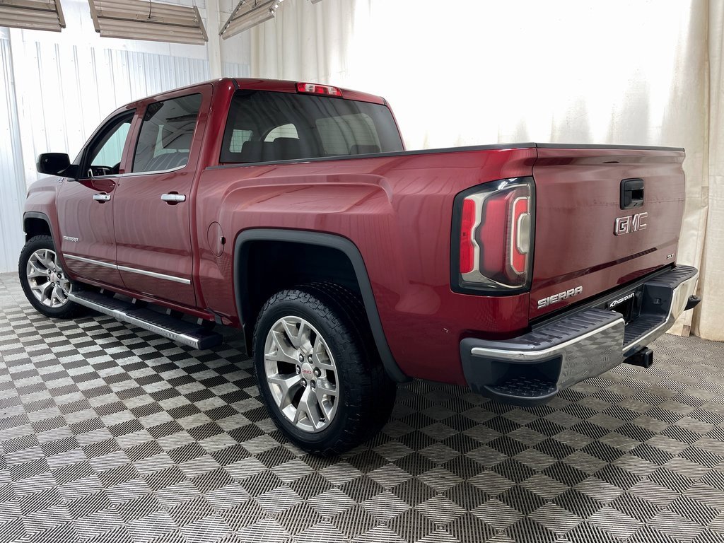 Used 2018 GMC Sierra 1500 SLT w/ SLT Premium Package image 17