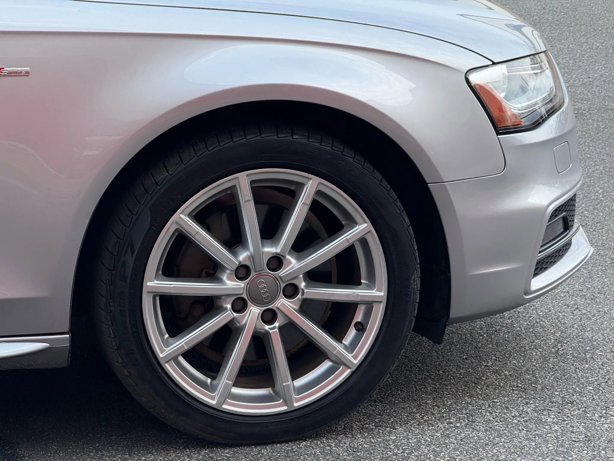 Used 2015 Audi A4 2.0T Premium w/ Audi MMI Navigation AWD/4WD image 10