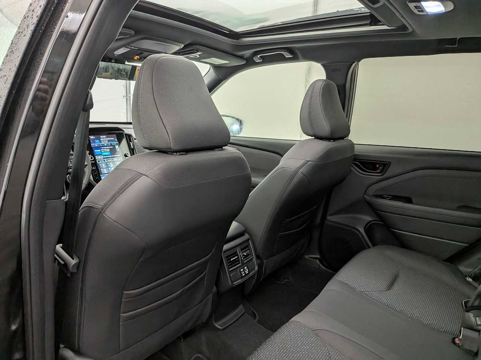 Used 2025 Subaru Forester Premium w/ Convenience Package #2 image 18