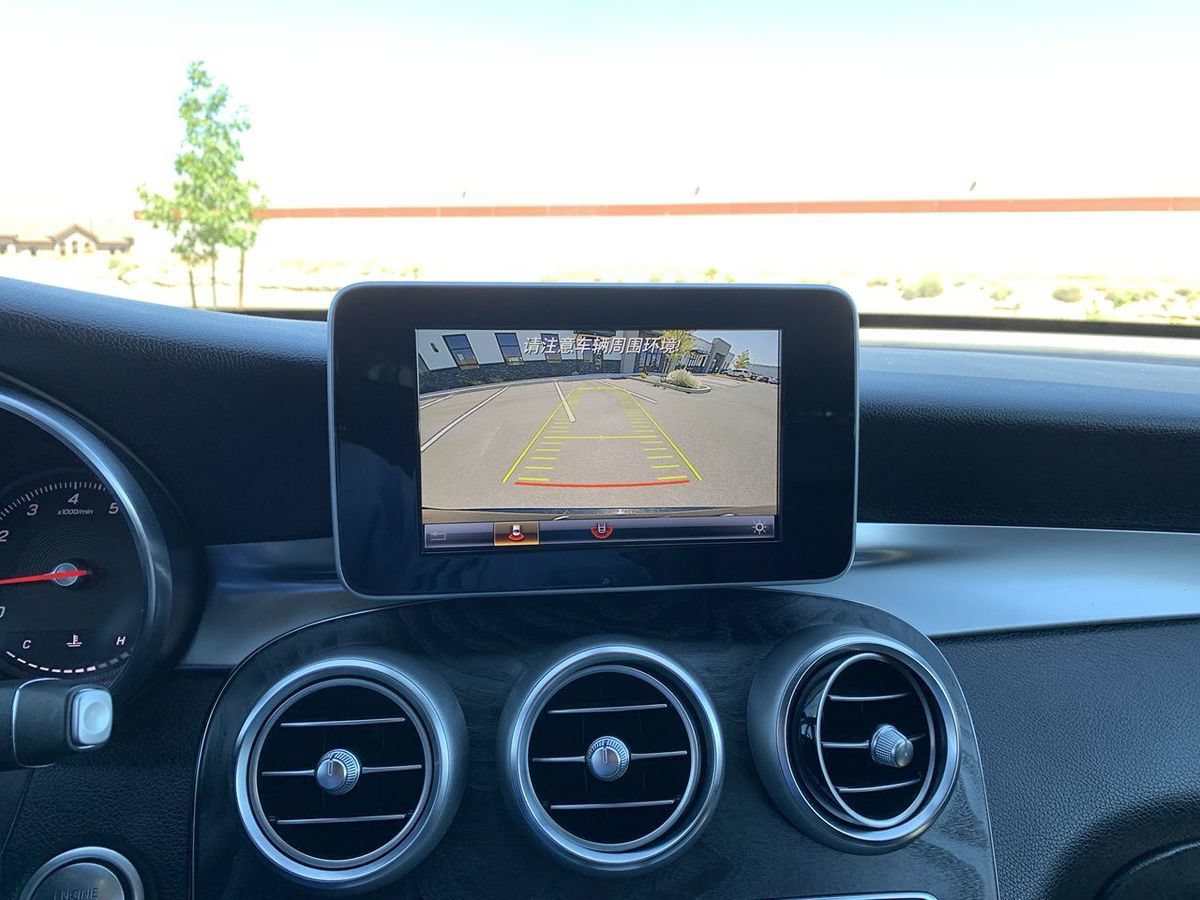 Used 2018 Mercedes-Benz GLC 300 4MATIC image 23