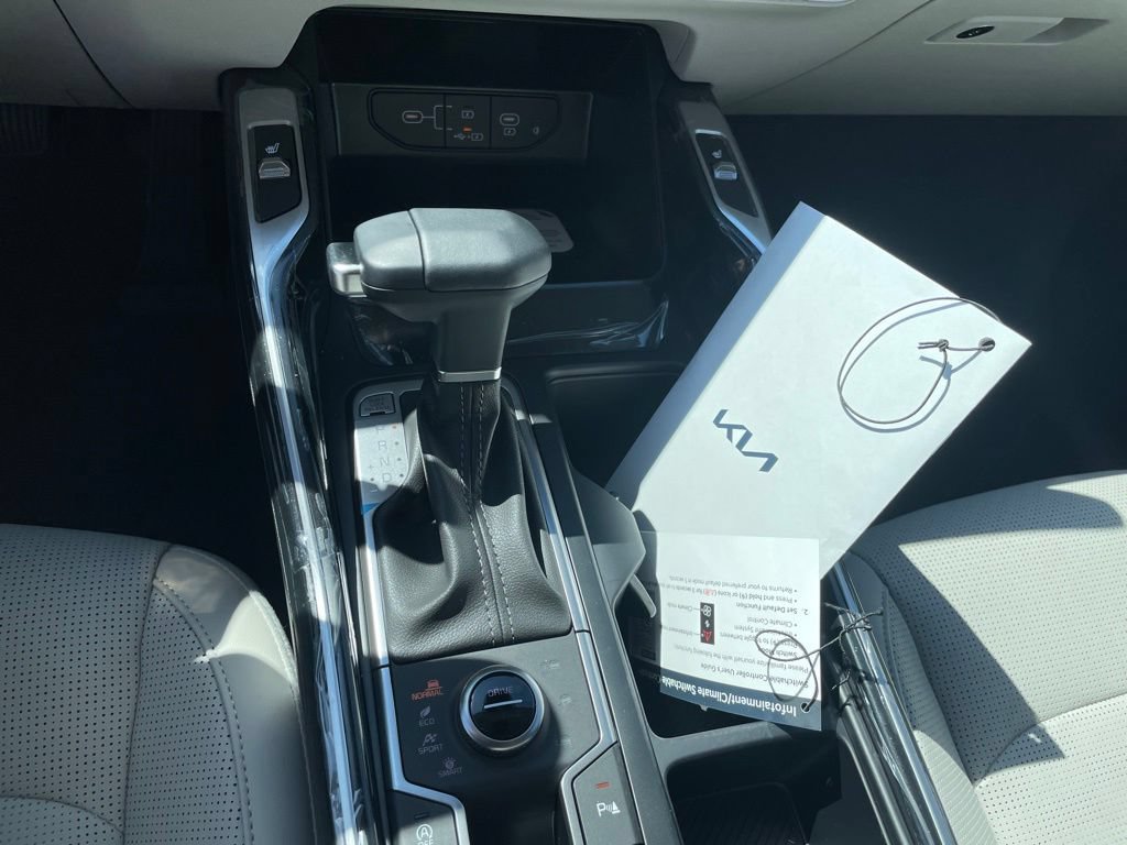 New 2026 Kia Sorento S AWD/4WD image 18