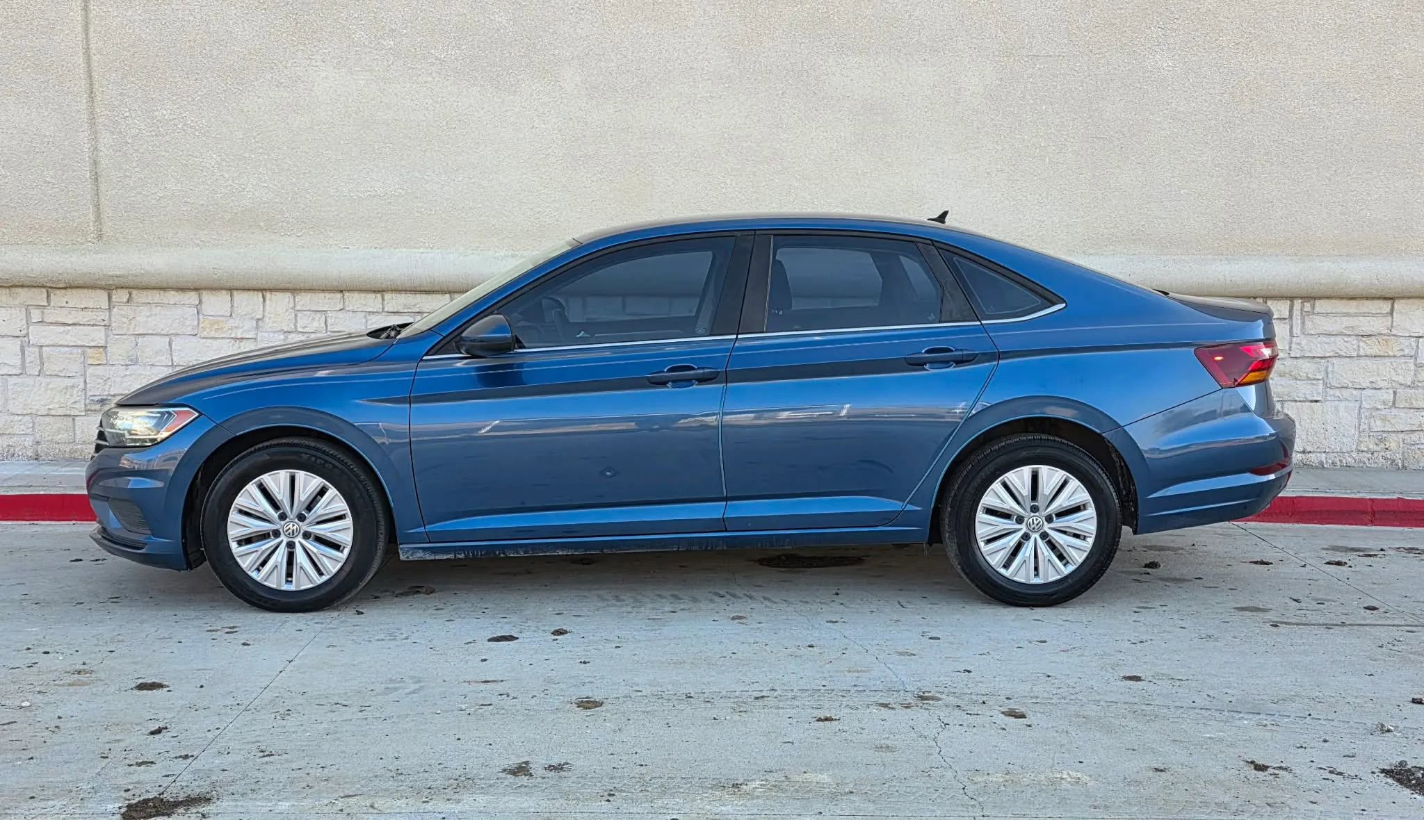 Used 2019 Volkswagen Jetta S image 6