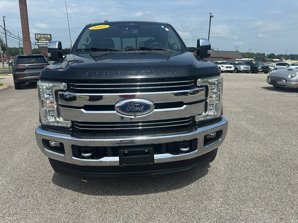Used 2017 Ford F250 Lariat w/ Chrome Package AWD/4WD image 2