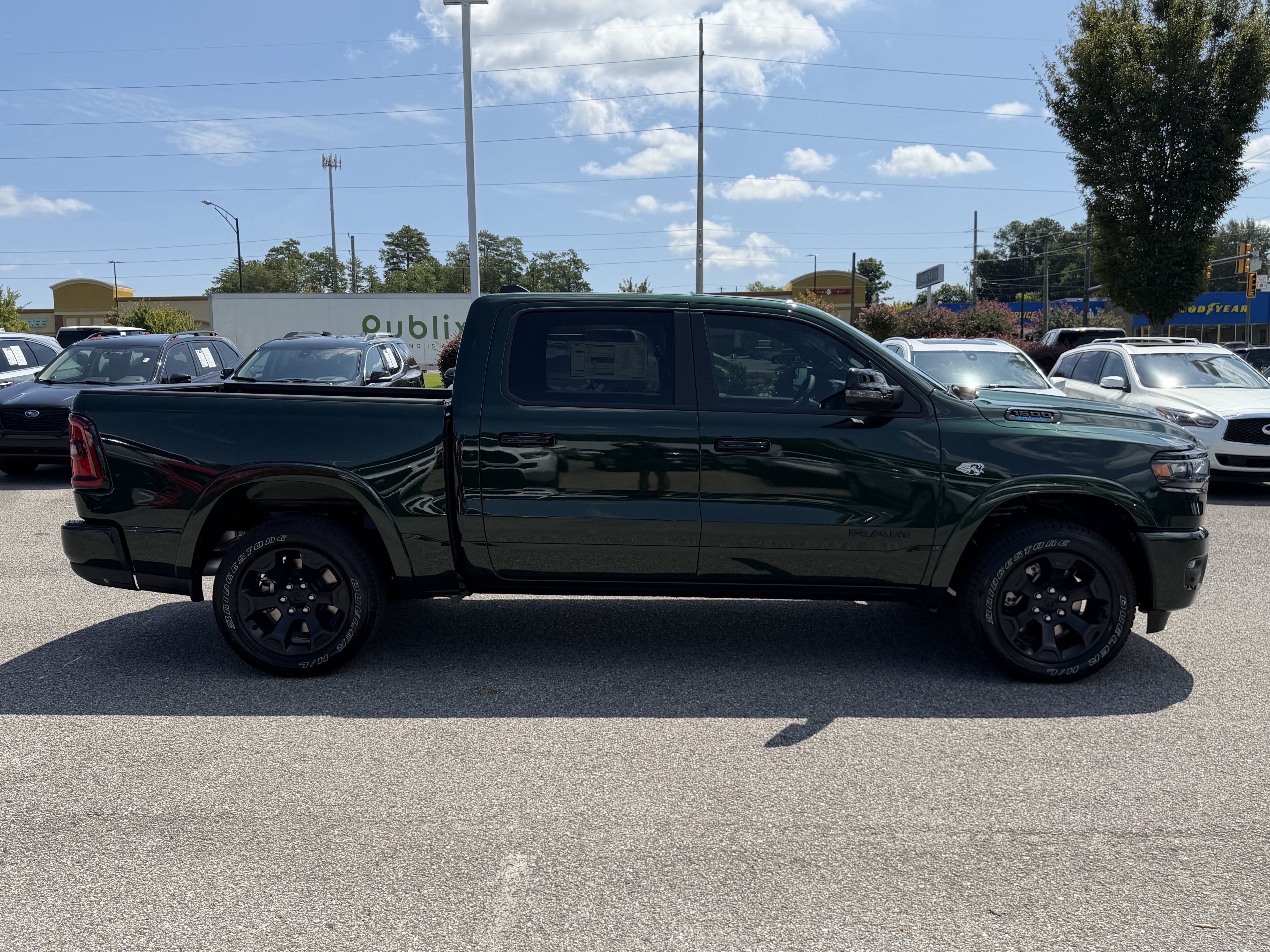 New 2026 RAM 1500 Big Horn AWD/4WD image 11