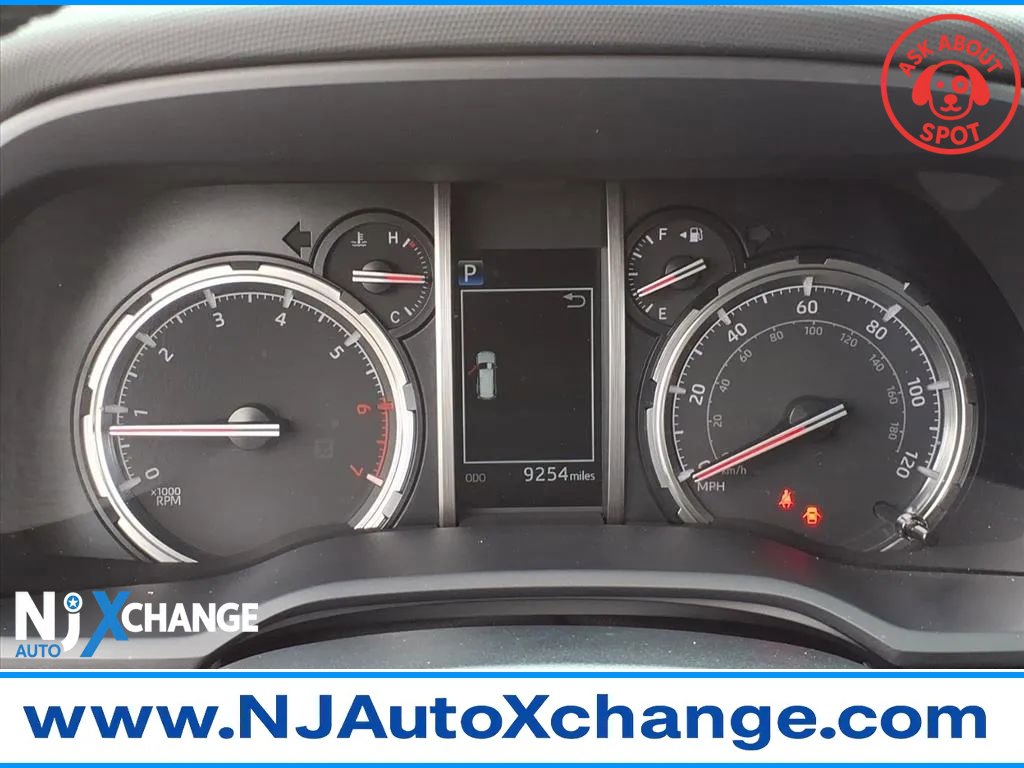 Used 2023 Toyota 4Runner Limited image 30