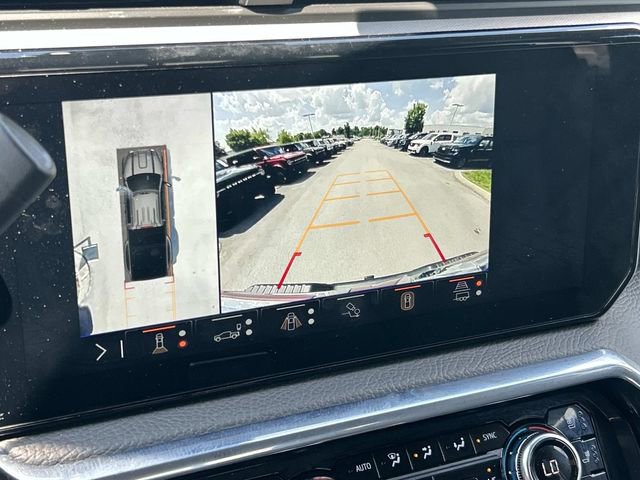 Used 2025 GMC Sierra 3500 Denali w/ Denali Reserve Package AWD/4WD image 38