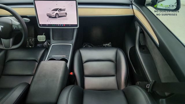 Used 2022 Tesla Model Y Long Range AWD/4WD image 37