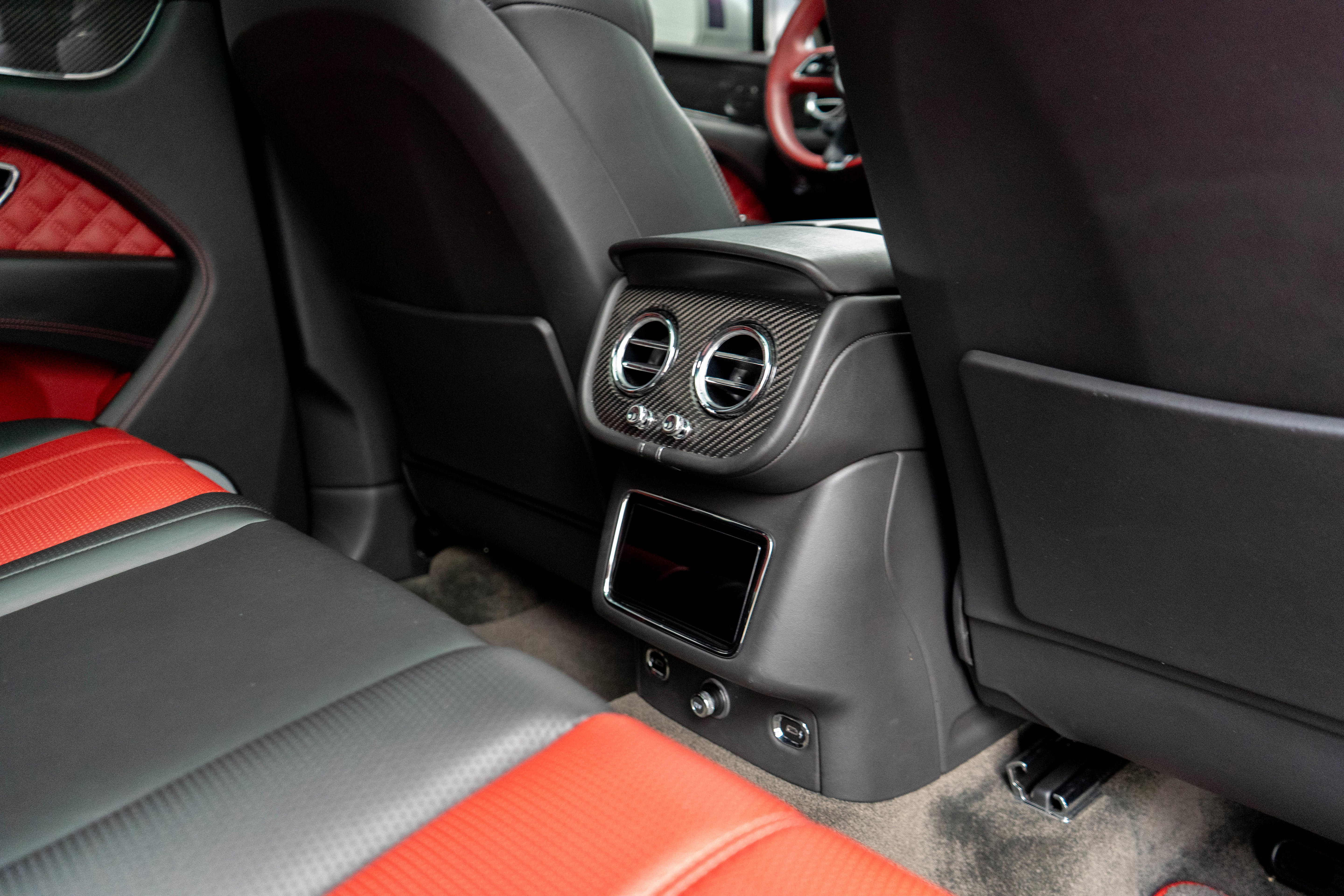 Used 2021 Bentley Bentayga Speed image 35