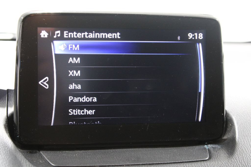 Used 2019 Toyota Yaris LE FWD image 31